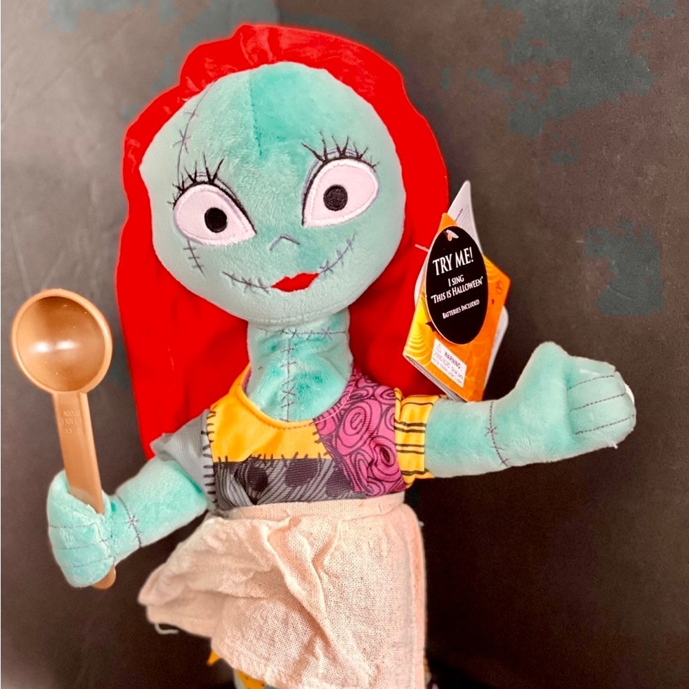 Animated Sally Plush Dolls - Disney - The Nightmare Before Christmas Exclusive